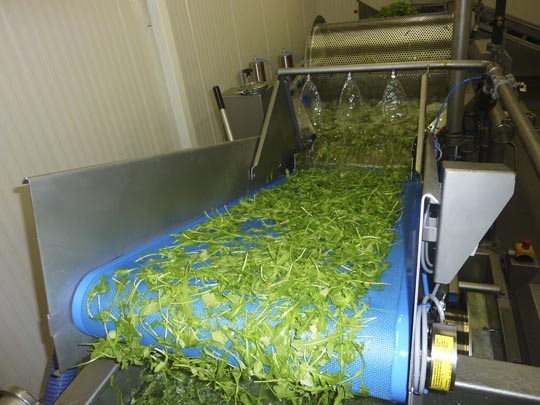 Utmatning ur tv&auml;ttsteg 1 f&ouml;r matning till steg 2.